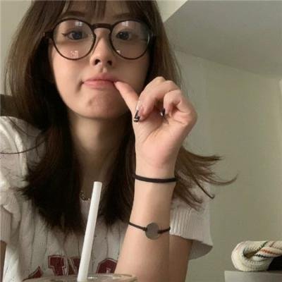 明天，我会成为谁的女友